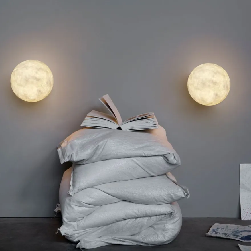 A.MOON Design Wandleuchte kugelform