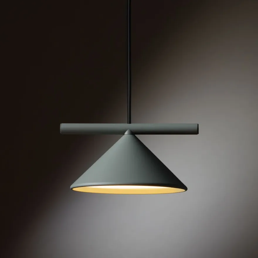 BELLE C Kleine Desing-Pendelleuchte konisch