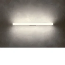CALLI Lange Wandleuchte im modernen Design für das Badezimmer