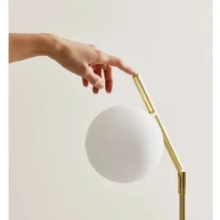DAVOS Moderne Design Stehleuchte mit Glaskugel
