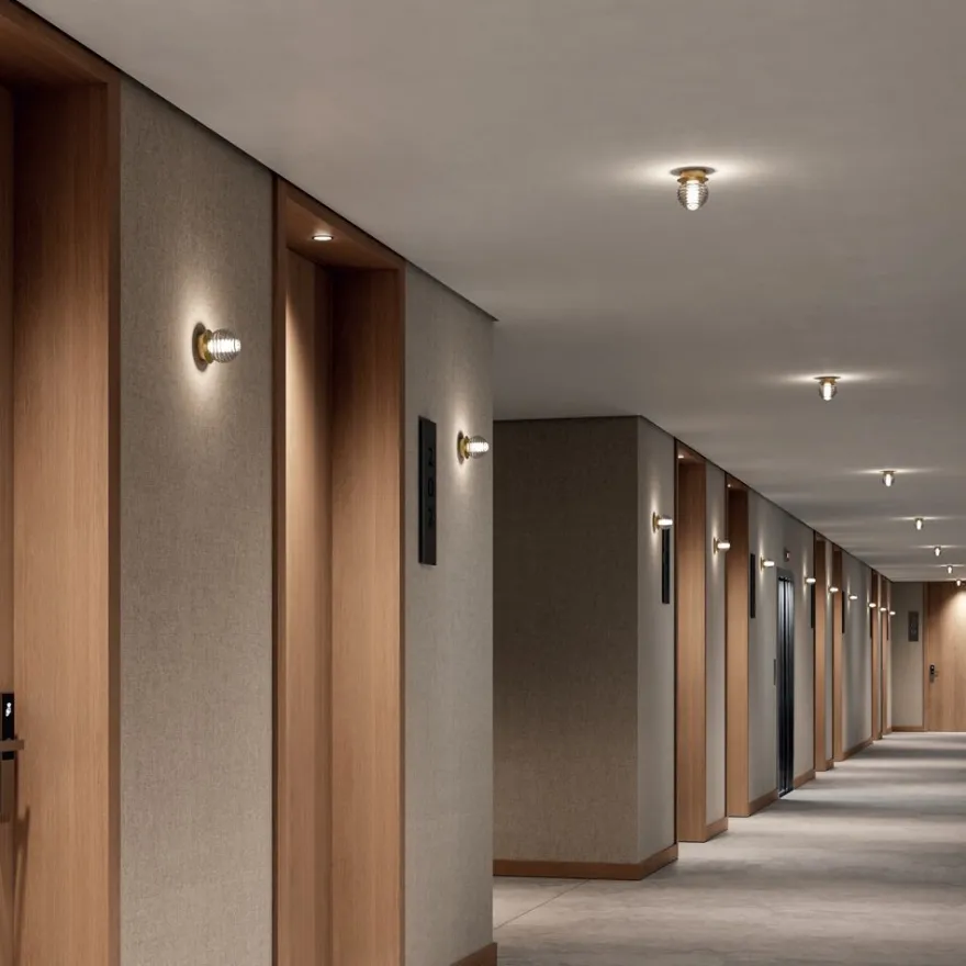 DOUL Kleine Wandlampe mit Glasschirm