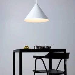 FUNNEL Design Pendelleuchte in Schwarz oder Weiß