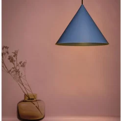 KONKO LIGHT Farbige Pendelleuchte in Kegelform