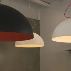 MEZZA LUNA Sehr große Hängeleuchte in weiss