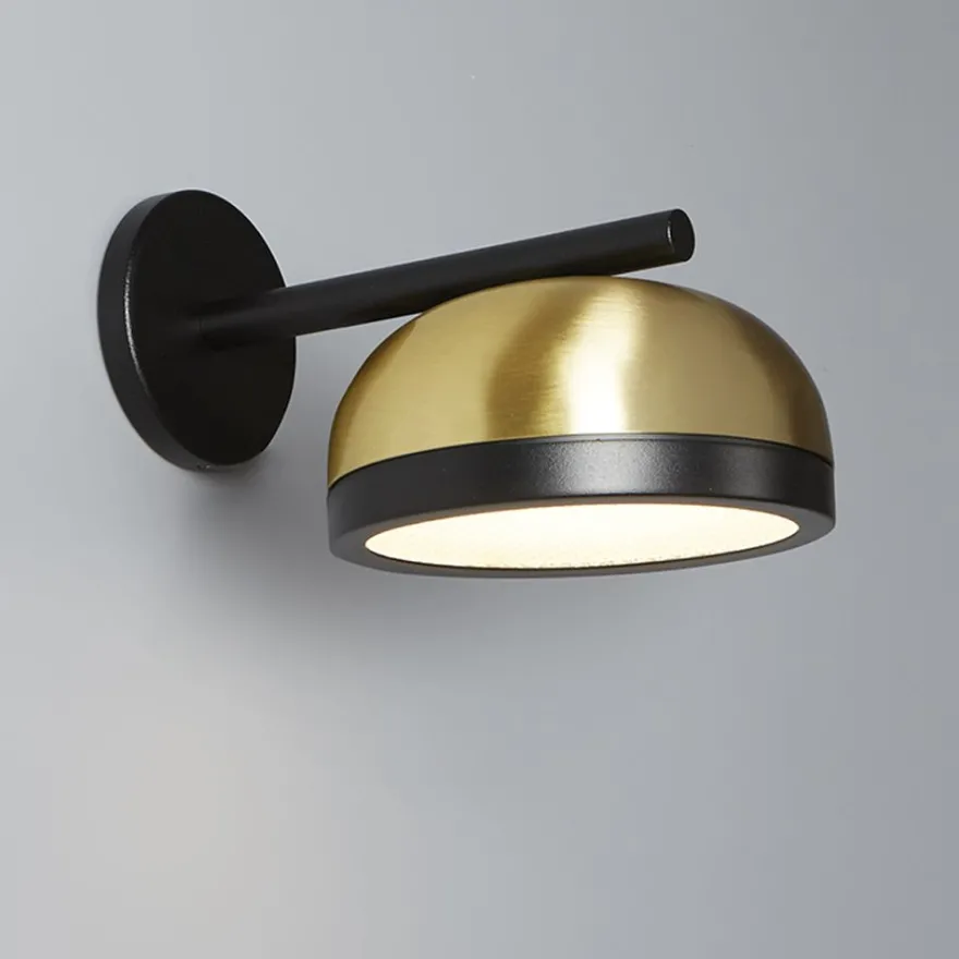 MOLLY Halbrunde LED Wandleuchte mit Farbvariationen aus Messing oder Kupfer