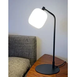 MUREA Tischleuchte mit Opalglas