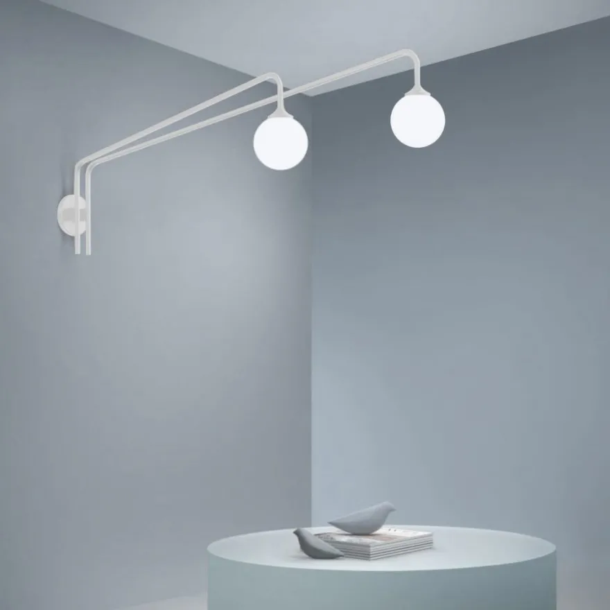 SAN BABILA Wandlampe mit zwei langen Auslegern
