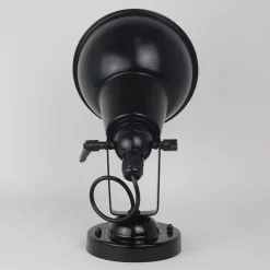 STUDIO Wandleuchte aus Metall mit Gelenk