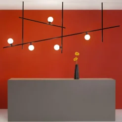 SUSPENDED SYSTEM Modulares Leuchtensystem mit vier verschiedenen Lichtquellen