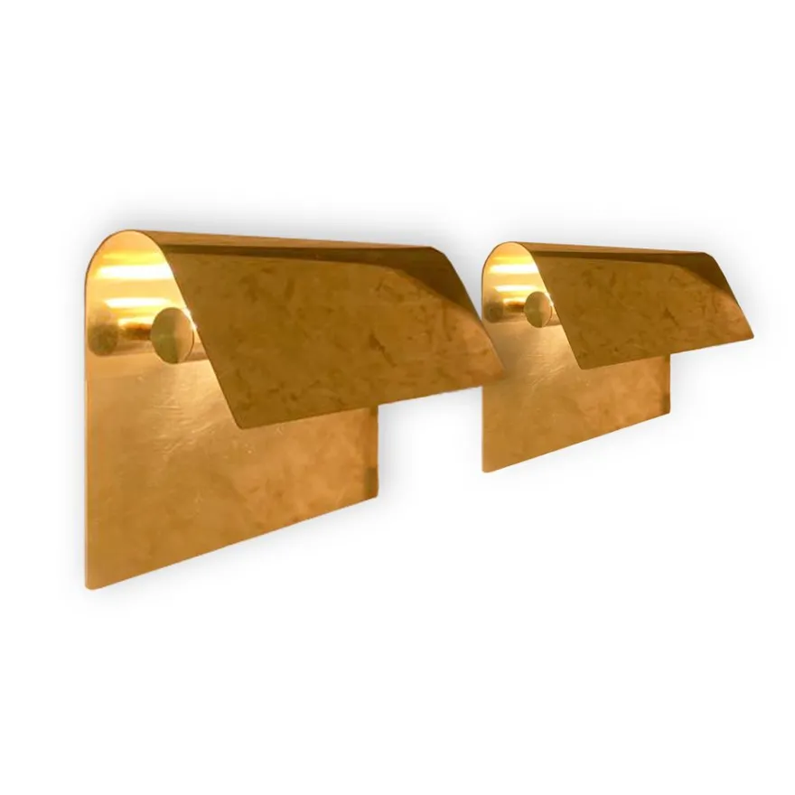 WAVES Design-Wandleuchte aus Messing